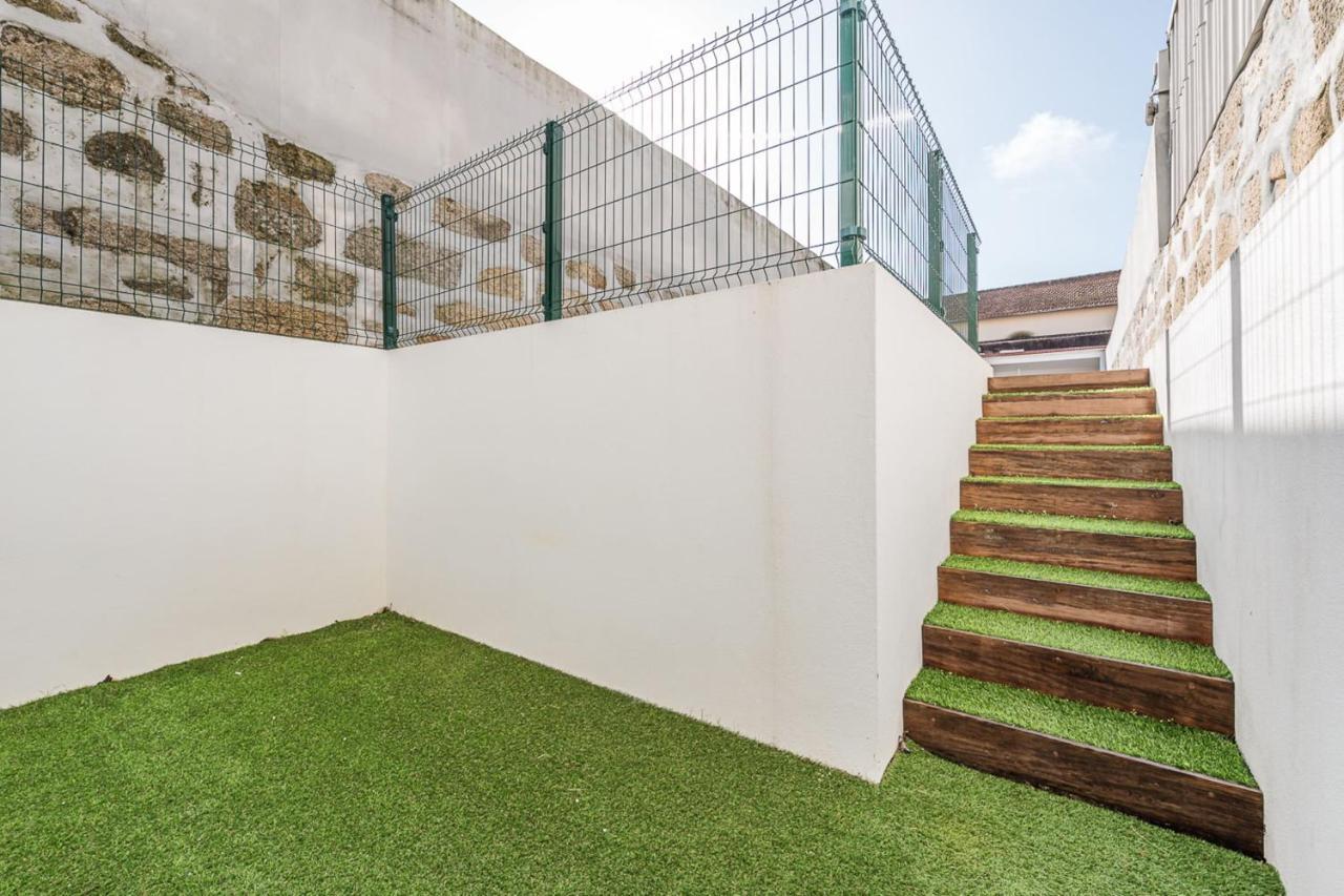 Guestready - Back To Road To Greenhouse Porto Exterior foto